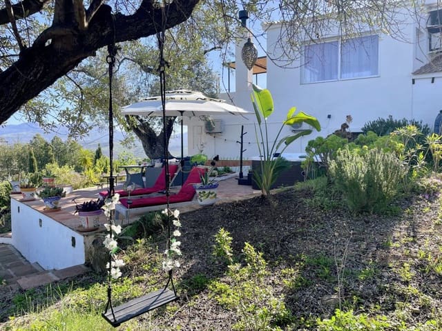 3 soveværelse Finca/Landehus til salg i Comares med garage - € 369.500 (Ref: 9966243)