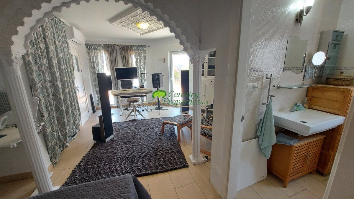 3 bedroom Finca/Country House for sale in Sedella with pool garage - € 475,000 (Ref: 9966245)