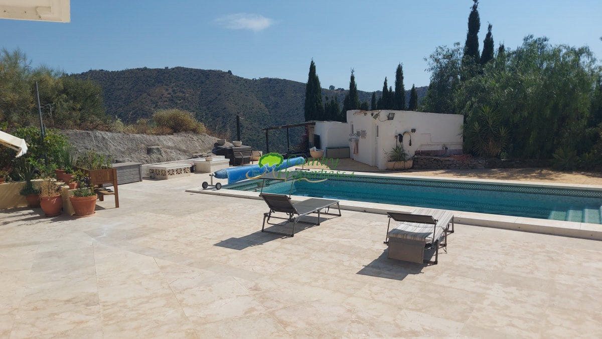 3 bedroom Finca/Country House for sale in Sedella with pool garage - € 475,000 (Ref: 9966245)