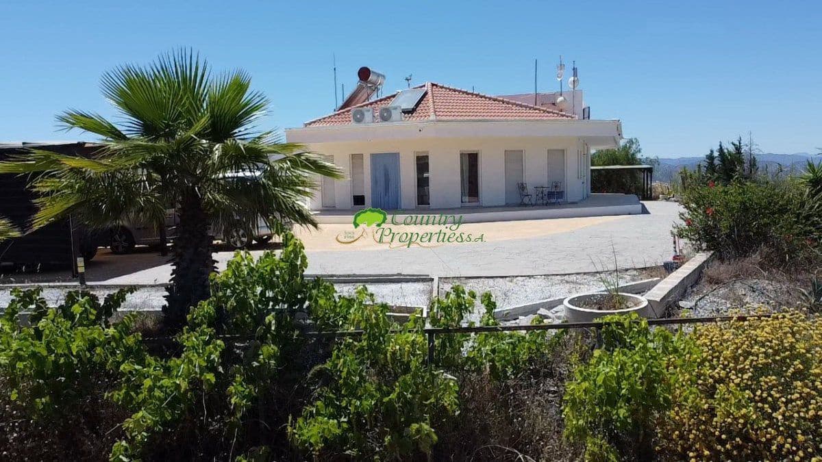 3 bedroom Finca/Country House for sale in Sedella with pool garage - € 475,000 (Ref: 9966245)