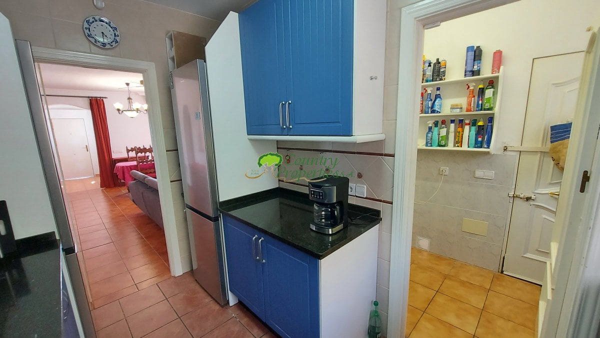 3 soveværelse Finca/Landehus til salg i Arenas med swimmingpool garage - € 535.000 (Ref: 9974908)