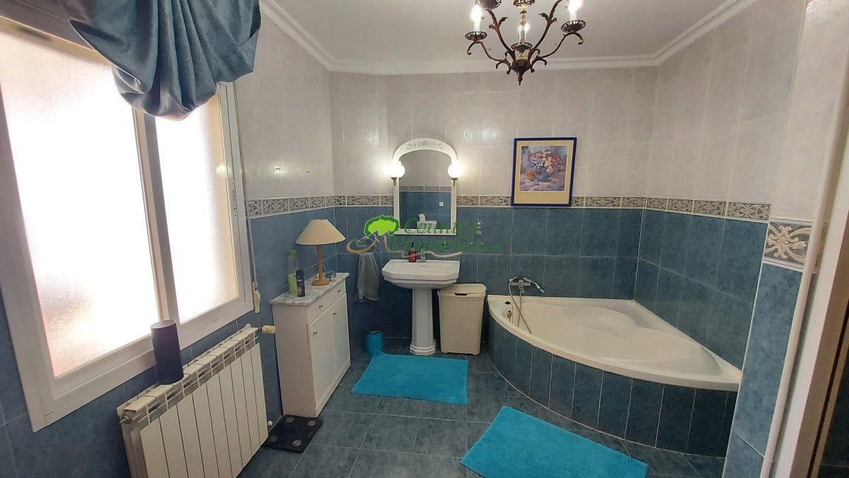 3 soveværelse Finca/Landehus til salg i Arenas med swimmingpool garage - € 535.000 (Ref: 9974908)