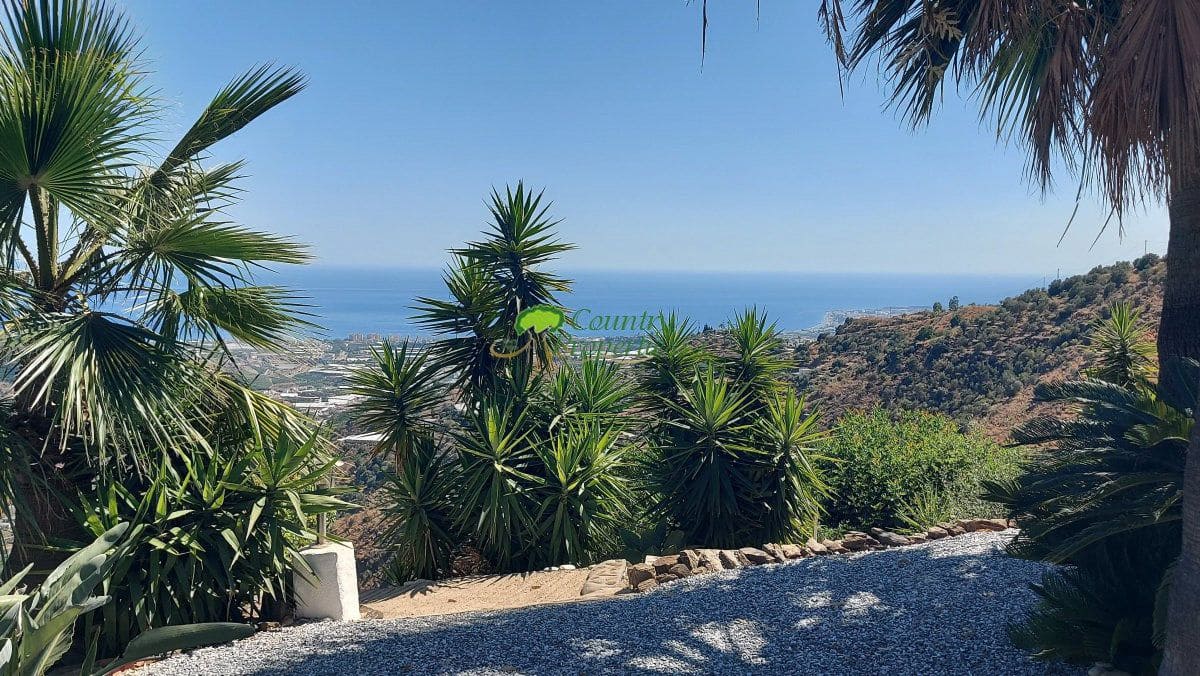 3 soveværelse Finca/Landehus til salg i Arenas med swimmingpool garage - € 535.000 (Ref: 9974908)