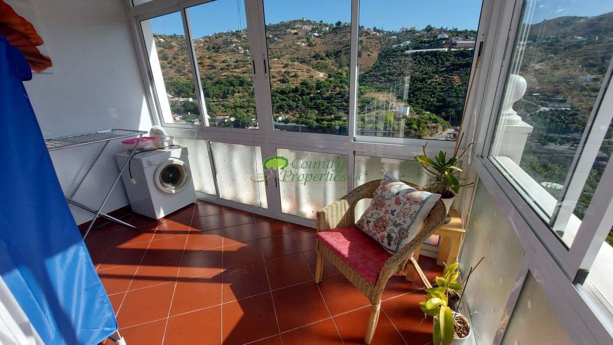 Finca/Casa Rural de 3 habitaciones en Torrox en venta con piscina garaje - 465.000 € (Ref: 9981846)