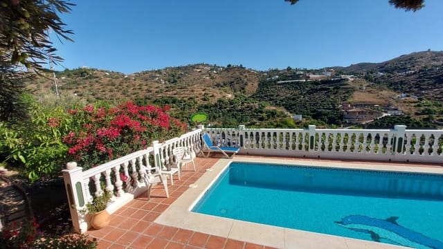 3 soverom Finca/Herregård til salgs i Torrox med svømmebasseng garasje - € 465 000 (Ref: 9981846)
