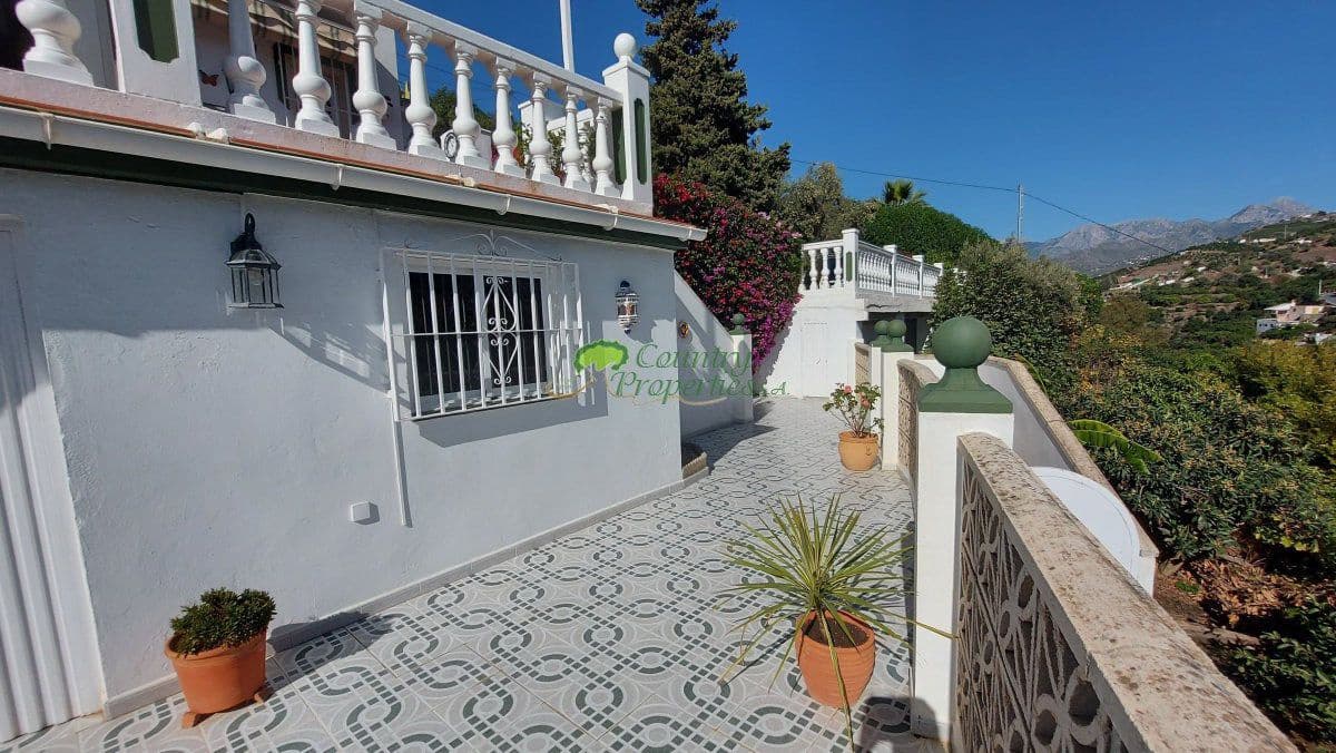 Finca/Casa Rural de 3 habitaciones en Torrox en venta con piscina garaje - 465.000 € (Ref: 9981846)