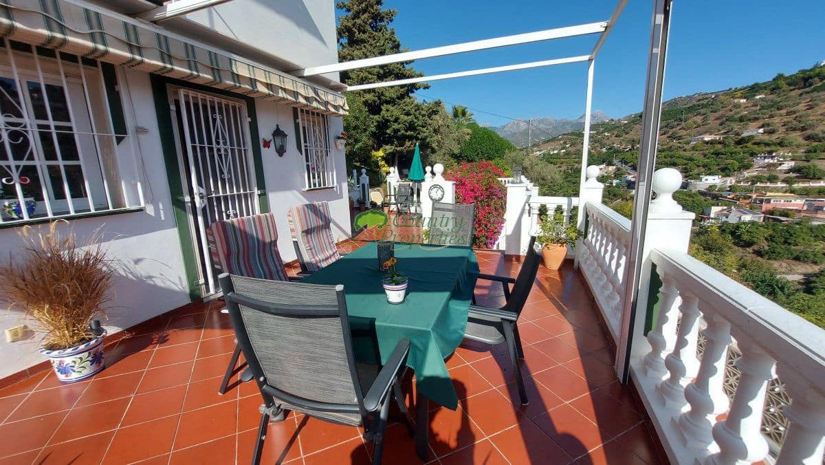 Finca/Casa Rural de 3 habitaciones en Torrox en venta con piscina garaje - 465.000 € (Ref: 9981846)