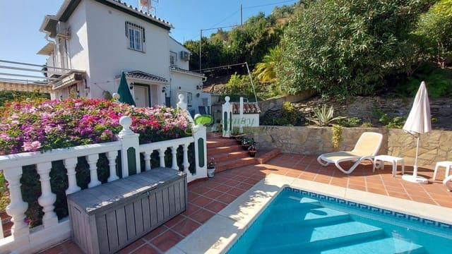 3 soverom Finca/Herregård til salgs i Torrox med svømmebasseng garasje - € 465 000 (Ref: 9981846)