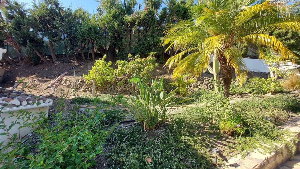 Finca/Casa Rural de 3 habitaciones en Torrox en venta con piscina garaje - 465.000 € (Ref: 9981846)