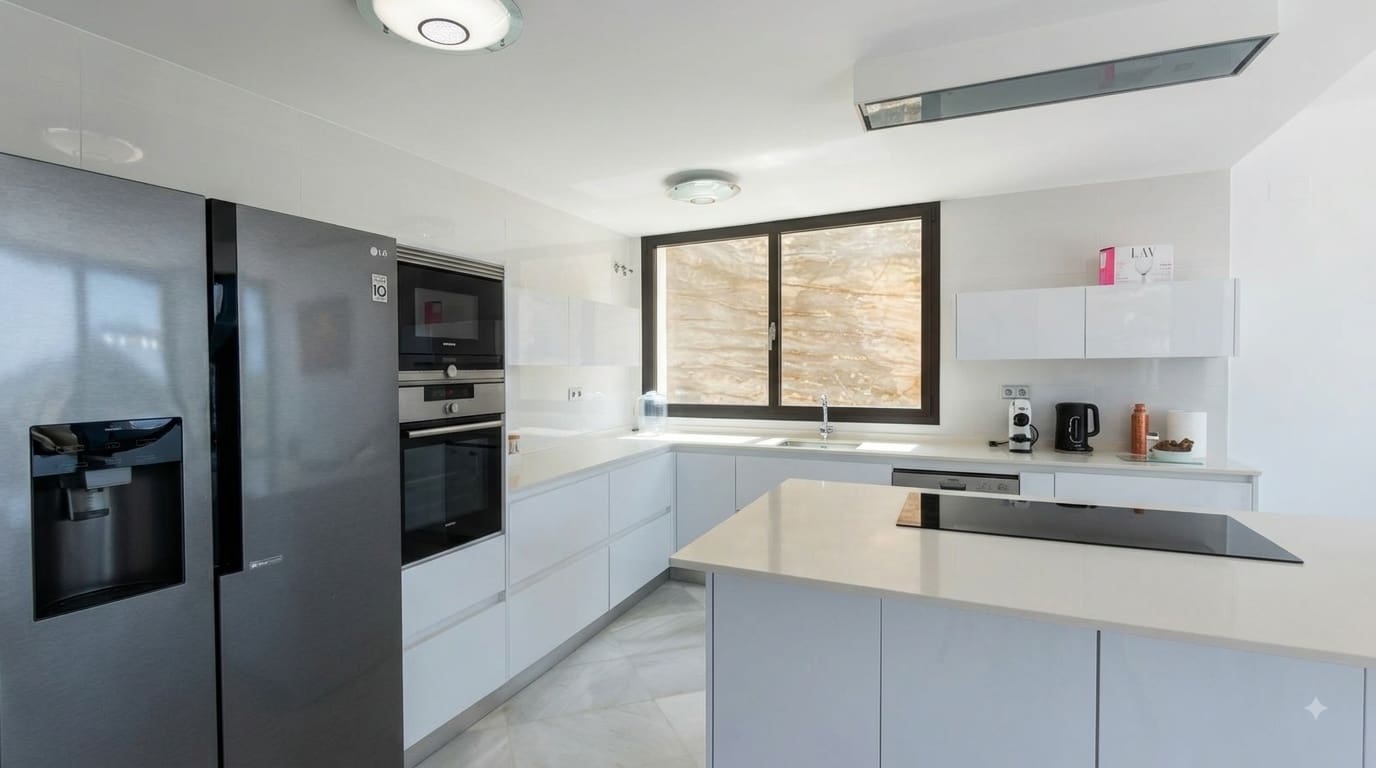 Chalet de 4 habitaciones en Javea / Xàbia en venta con piscina - 2.495.000 € (Ref: 10031650)