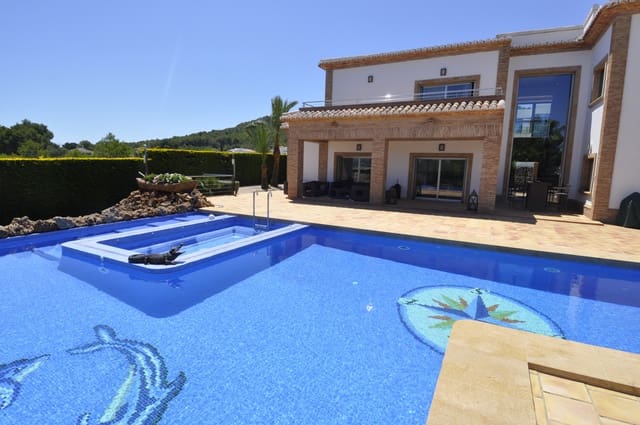 5 makuuhuone Huvila myytävänä paikassa Partides comunes - Adsubia, Javea / Xàbia mukana uima-altaan 
autotalli - 1 315 000 € (Ref: 10109362)