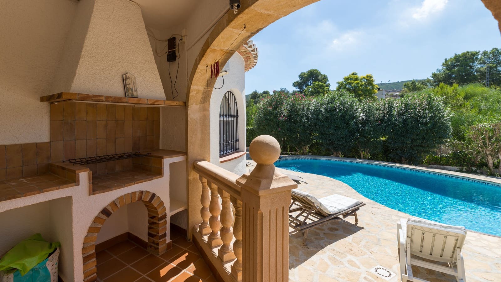 3 Zimmer Villa zu verkaufen in Pinosol mit Pool Garage - 955.000 € (Ref: 10119027)