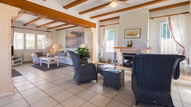 3 soveværelse Villa til salg i Adsubia, Javea / Xàbia med swimmingpool garage - € 1.290.000 (Ref: 10166308)