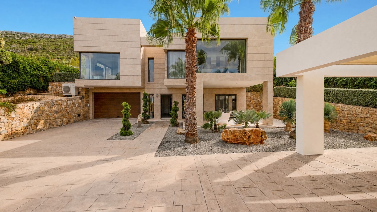 4 soveværelse Villa til salg i Javea / Xabia med swimmingpool garage - € 1.695.000 (Ref: 10166309)