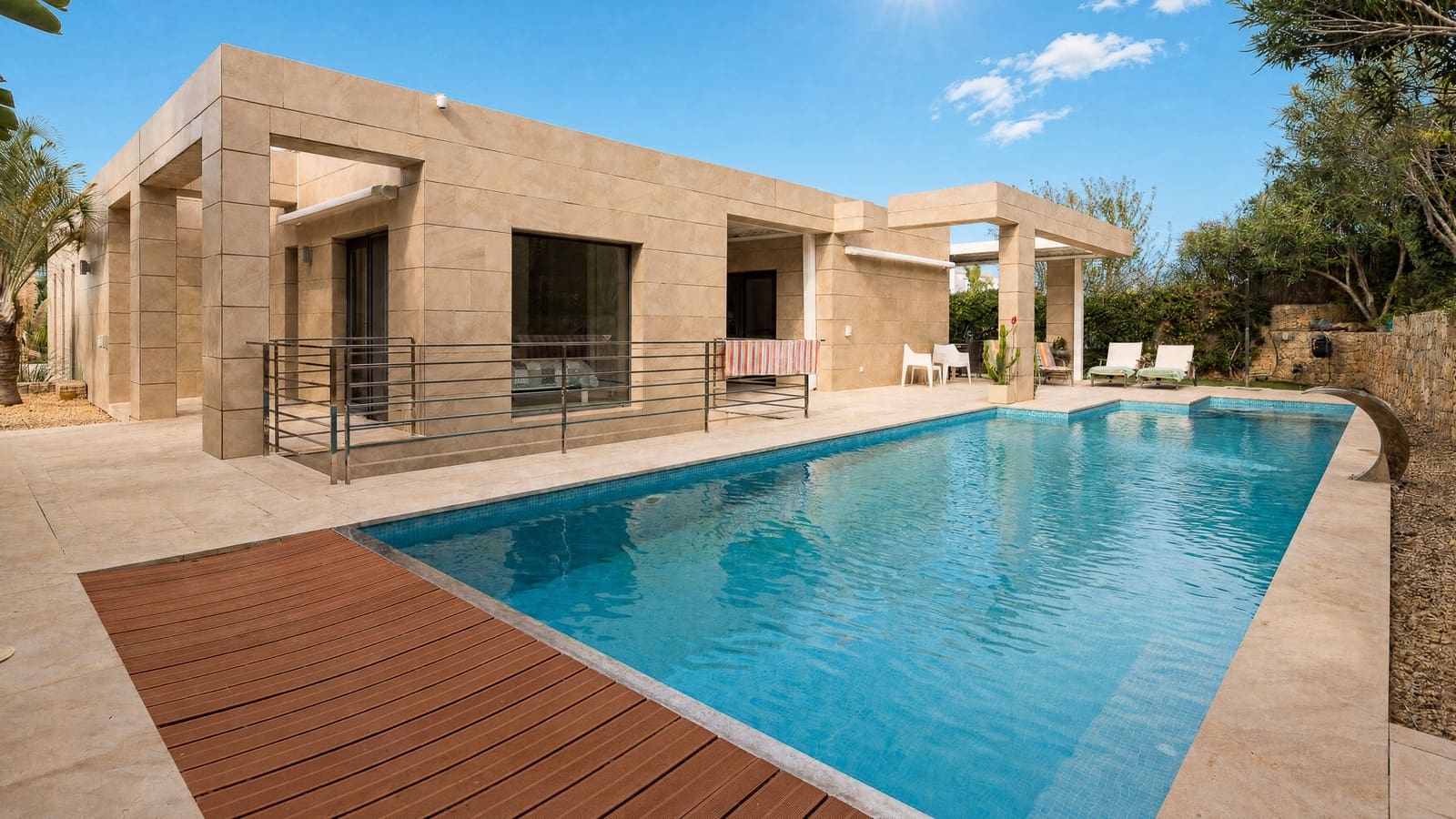 4 soveværelse Villa til salg i Javea / Xabia med swimmingpool garage - € 1.695.000 (Ref: 10166309)