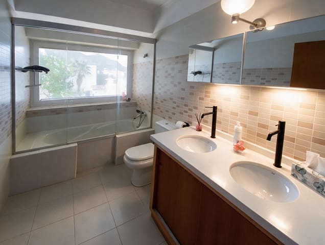 3 slaapkamer Villa te koop in Pedreguer met zwembad garage - € 735.000 (Ref: 10184313)