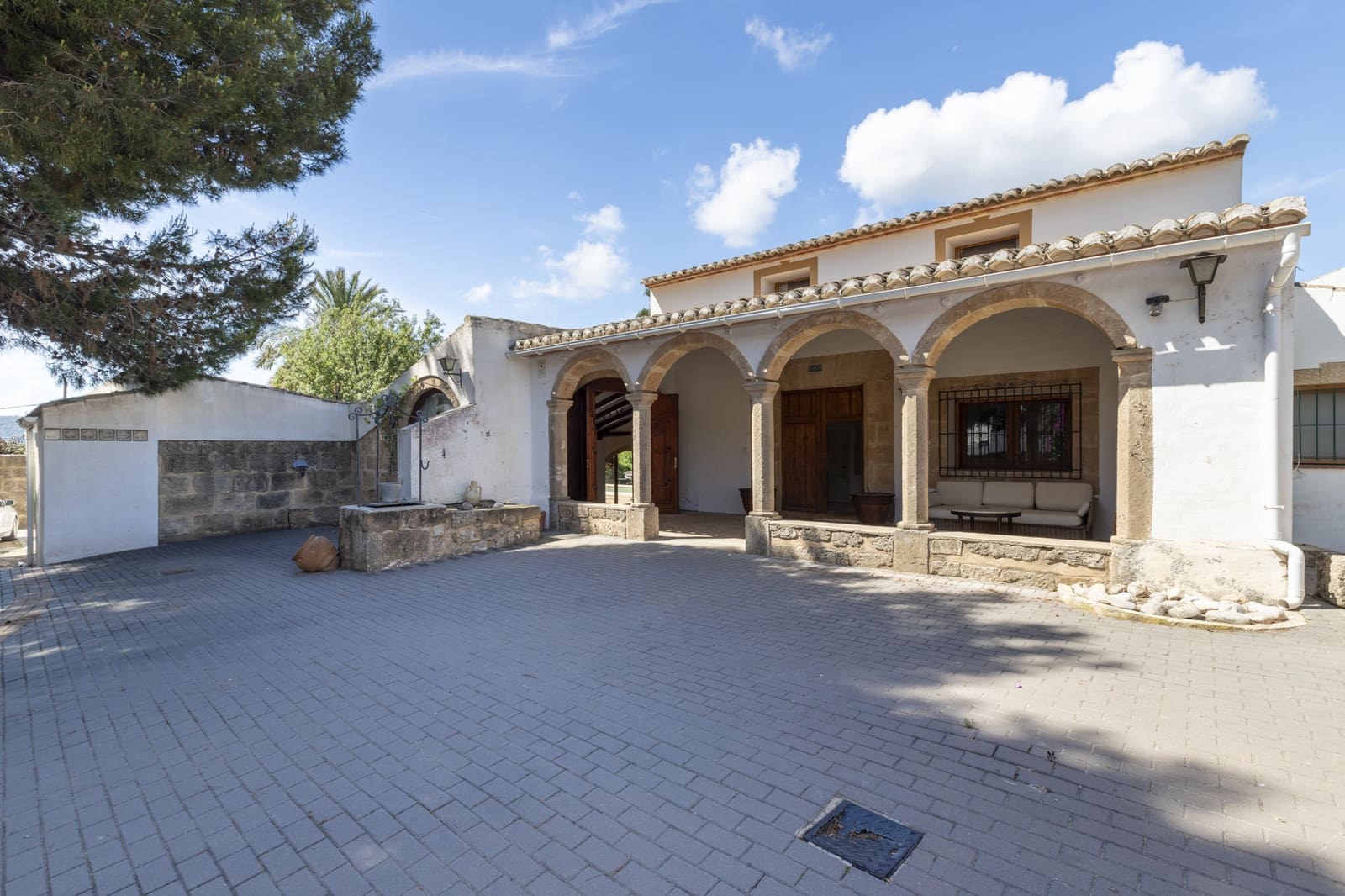 5 soveværelse Villa til salg i Javea / Xabia med swimmingpool garage - € 845.000 (Ref: 9130903)