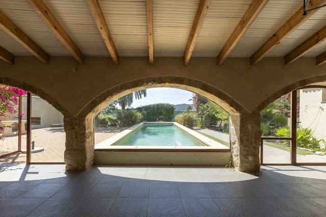 5 bedroom Villa for sale in Partida Tosal - Zona del Castellans, Javea / Xàbia with pool garage - € 845,000 (Ref: 9130903)