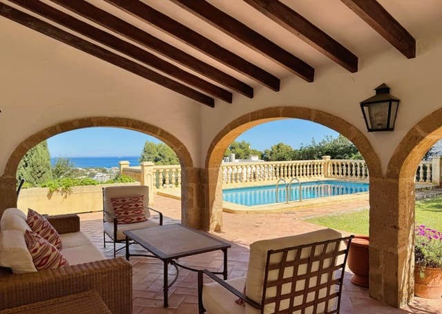 6 soveværelse Villa til salg i Cap Martí - El Tossalet - Pinomar, Javea / Xàbia med swimmingpool - € 1.340.000 (Ref: 9130904)