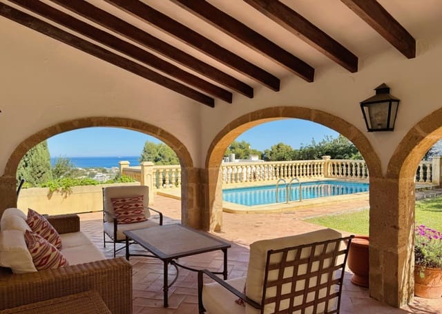 6 quarto Moradia para venda em Cap Martí - El Tossalet - Pinomar, Javea / Xàbia com piscina - 1 340 000 € (Ref: 9130904)