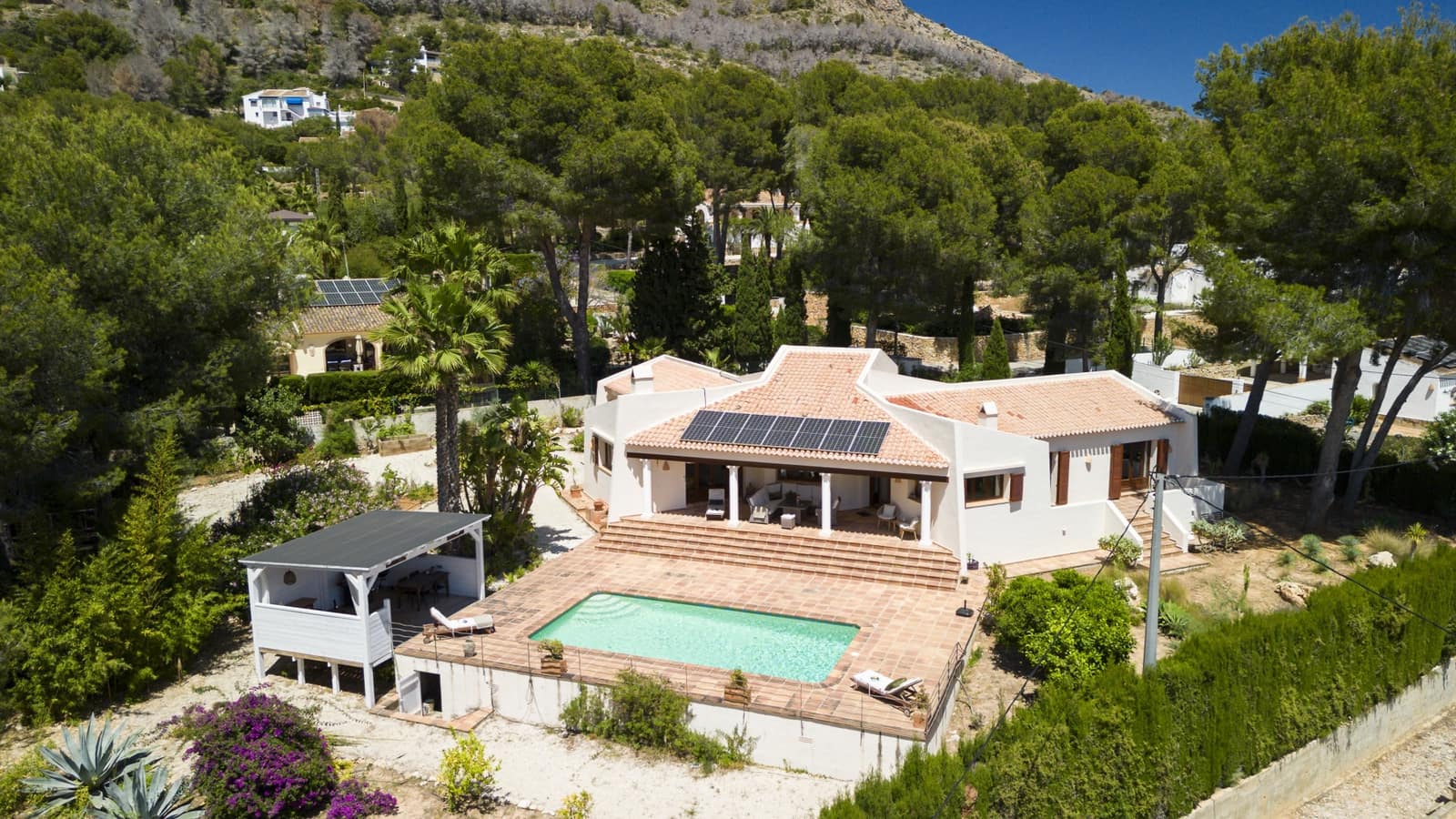 3 soverom Villa til salgs i Javea / Xabia med svømmebasseng garasje - € 1 095 000 (Ref: 9130905)