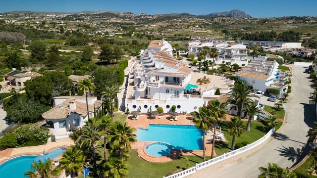 2 soveværelse Lejlighed til salg i Teulada Pueblo, Teulada-Moraira med swimmingpool garage - € 495.000 (Ref: 9130906)