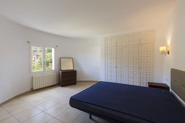4 makuuhuone Huvila myytävänä paikassa La Granadella  - Costa Nova, Javea / Xàbia mukana uima-altaan 
autotalli - 975 000 € (Ref: 9130910)