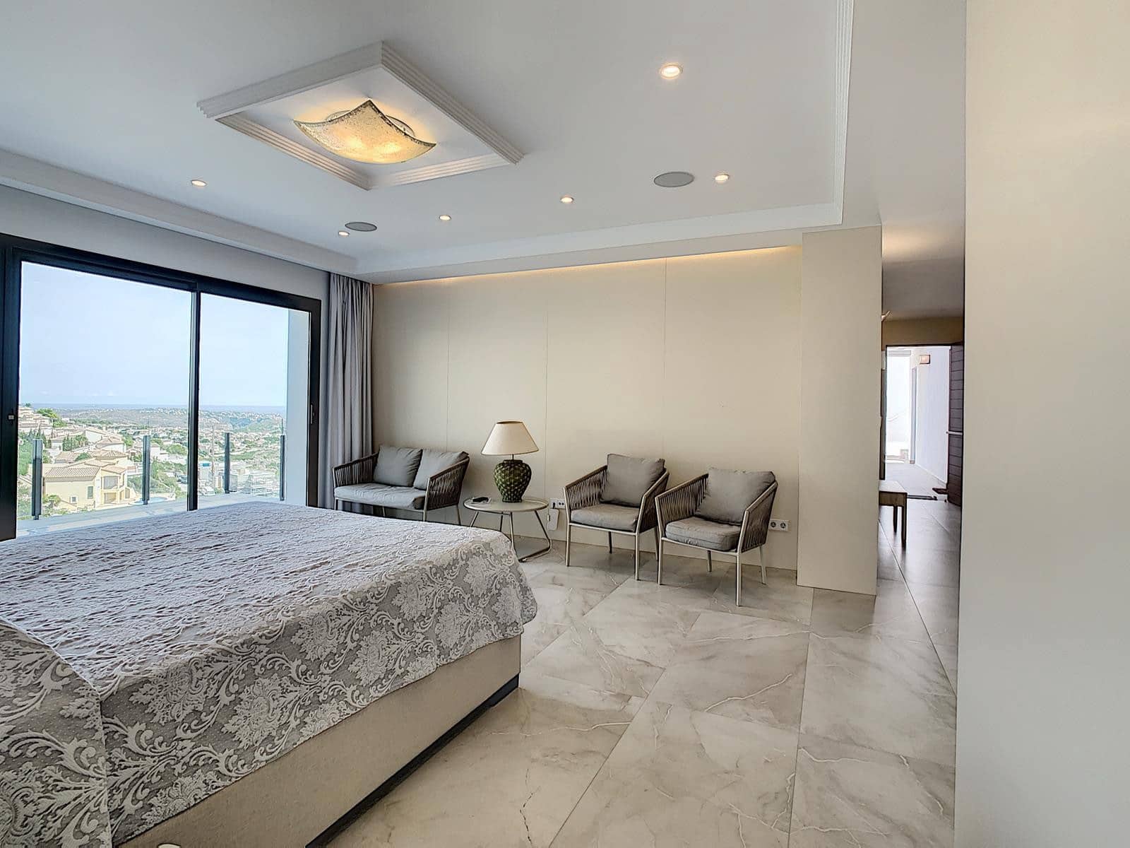 4 bedroom Villa for sale in Cumbre del Sol with pool - € 1,150,000 (Ref: 9130914)