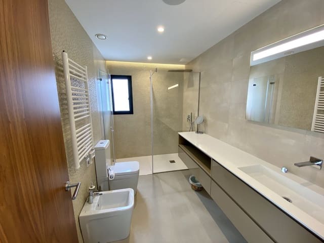 Chalet de 4 habitaciones en Cumbre del Sol, Benitachell / Benitatxell en venta con piscina - 1.150.000 € (Ref: 9130914)