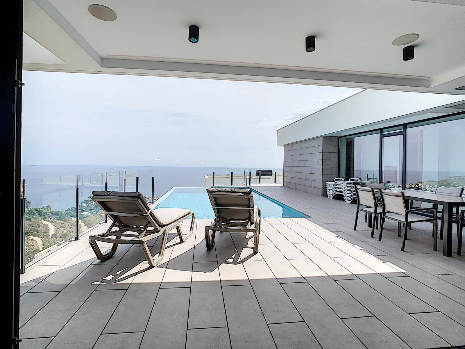 4 bedroom Villa for sale in Cumbre del Sol with pool - € 1,150,000 (Ref: 9130914)