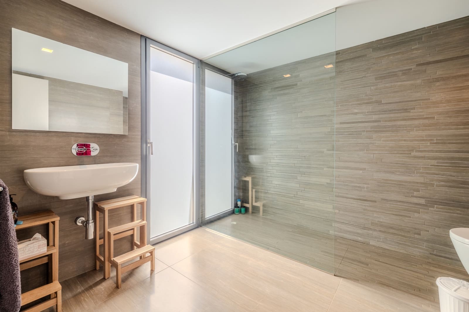 3 soverom Villa til salgs i Oliva med svømmebasseng garasje - € 697 500 (Ref: 9130919)