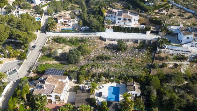 Działka budowlana na sprzedaż w Adsubia, Javea / Xàbia - 300 000 € (Ref: 9130920)