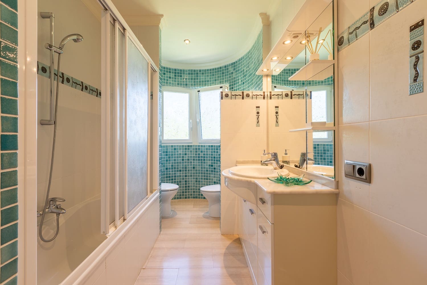 5 soveværelse Villa til salg i Javea / Xabia med swimmingpool garage - € 2.500.000 (Ref: 9130921)