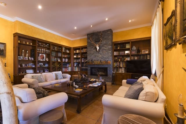 6 soveværelse Villa til salg i Altea med swimmingpool garage - € 3.750.000 (Ref: 9130937)