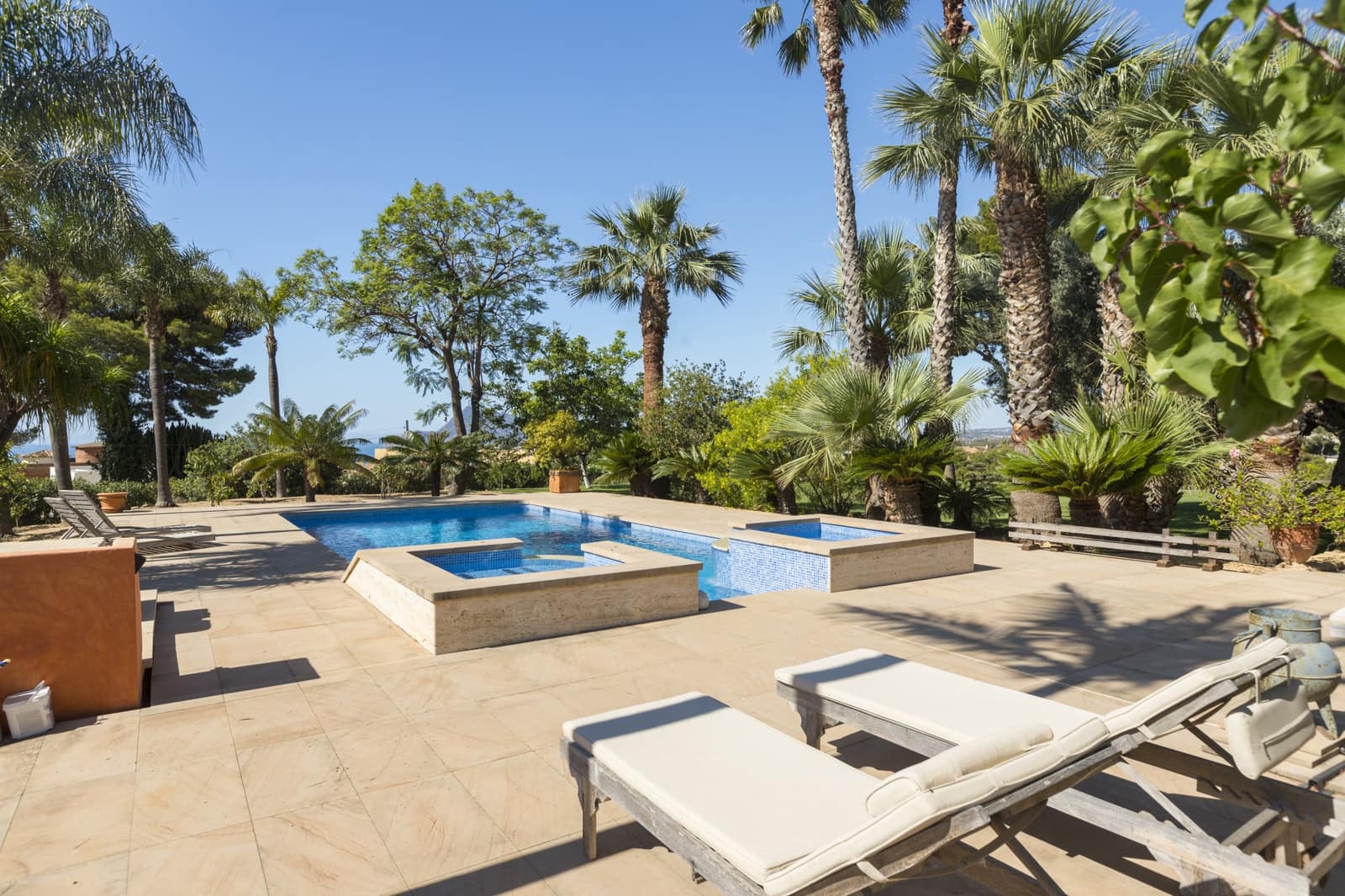 6 sovrum Villa till salu i Altea med pool garage - 3 750 000 € (Ref: 9130937)
