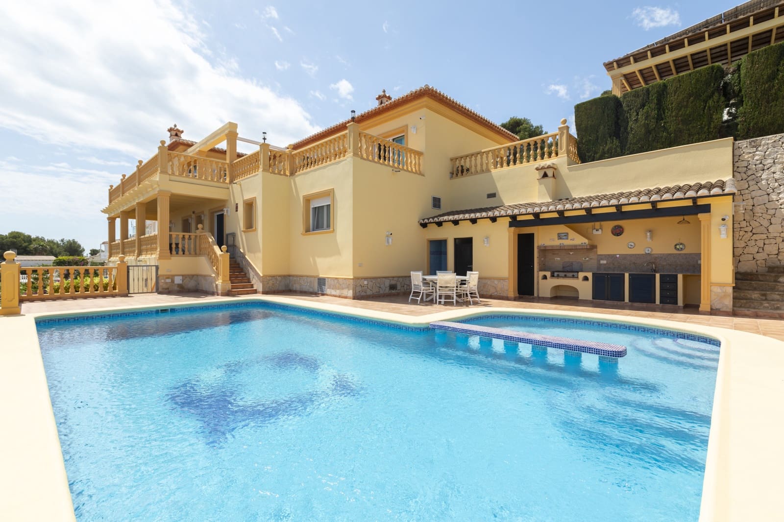 4 slaapkamer Villa te koop in Javea / Xabia met zwembad garage - € 2.300.000 (Ref: 9130939)