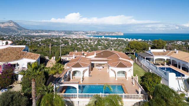 4 soveværelse Villa til salg i La Granadella  - Costa Nova, Javea / Xàbia med swimmingpool garage - € 1.300.000 (Ref: 9130945)