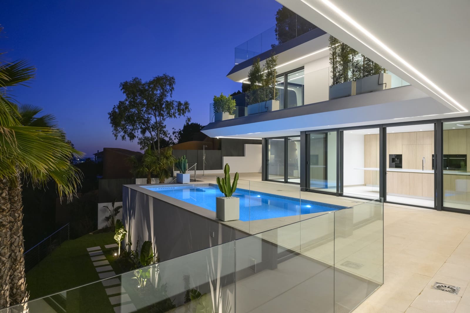 Chalet de 4 habitaciones en Altea en venta con piscina garaje - 2.250.000 € (Ref: 9130952)