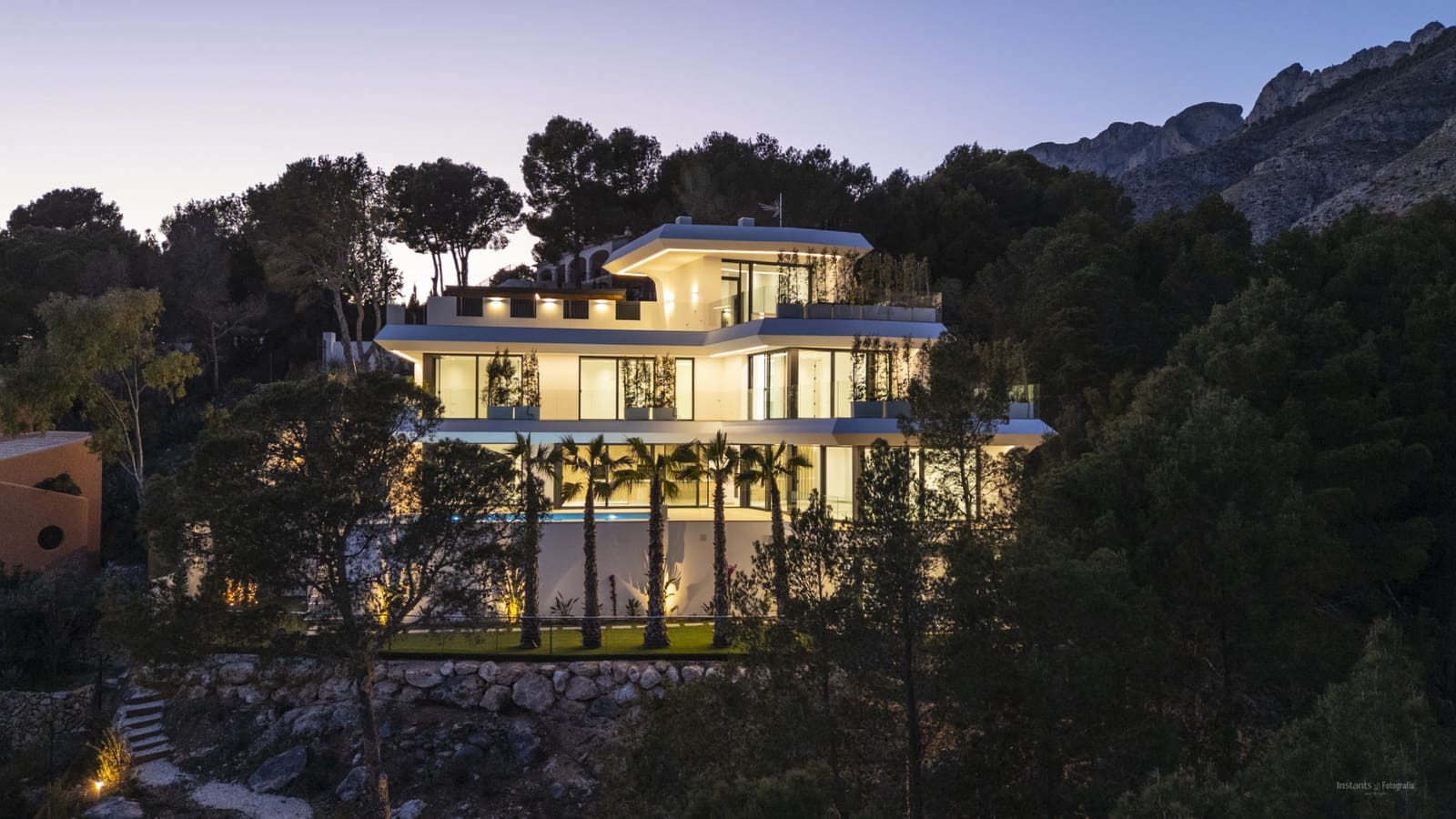 Chalet de 4 habitaciones en Altea en venta con piscina garaje - 2.250.000 € (Ref: 9130952)