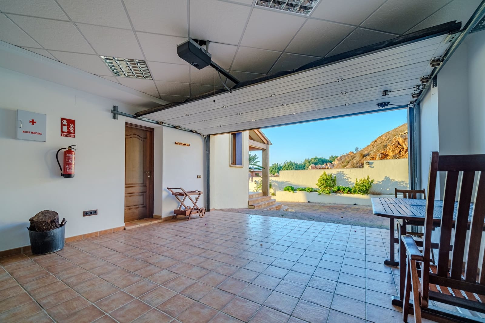 4 soveværelse Villa til salg i Teulada med swimmingpool garage - € 2.950.000 (Ref: 9130953)