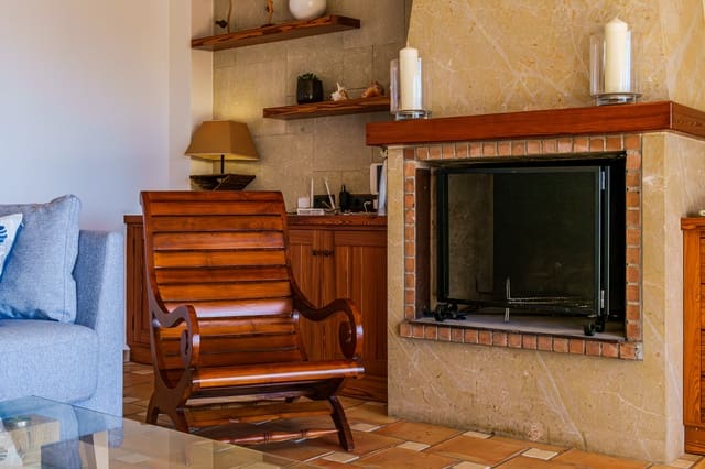 4 slaapkamer Villa te koop in Teulada Pueblo, Teulada-Moraira met zwembad garage - € 2.950.000 (Ref: 9130953)