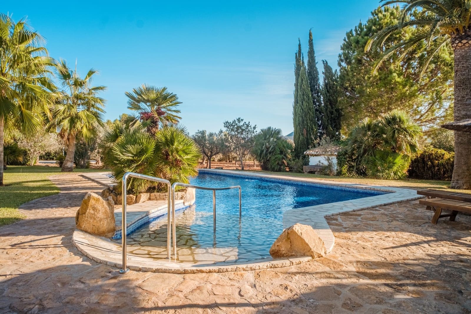 6 soveværelse Finca/Landehus til salg i Javea / Xabia med swimmingpool garage - € 1.800.000 (Ref: 9130958)