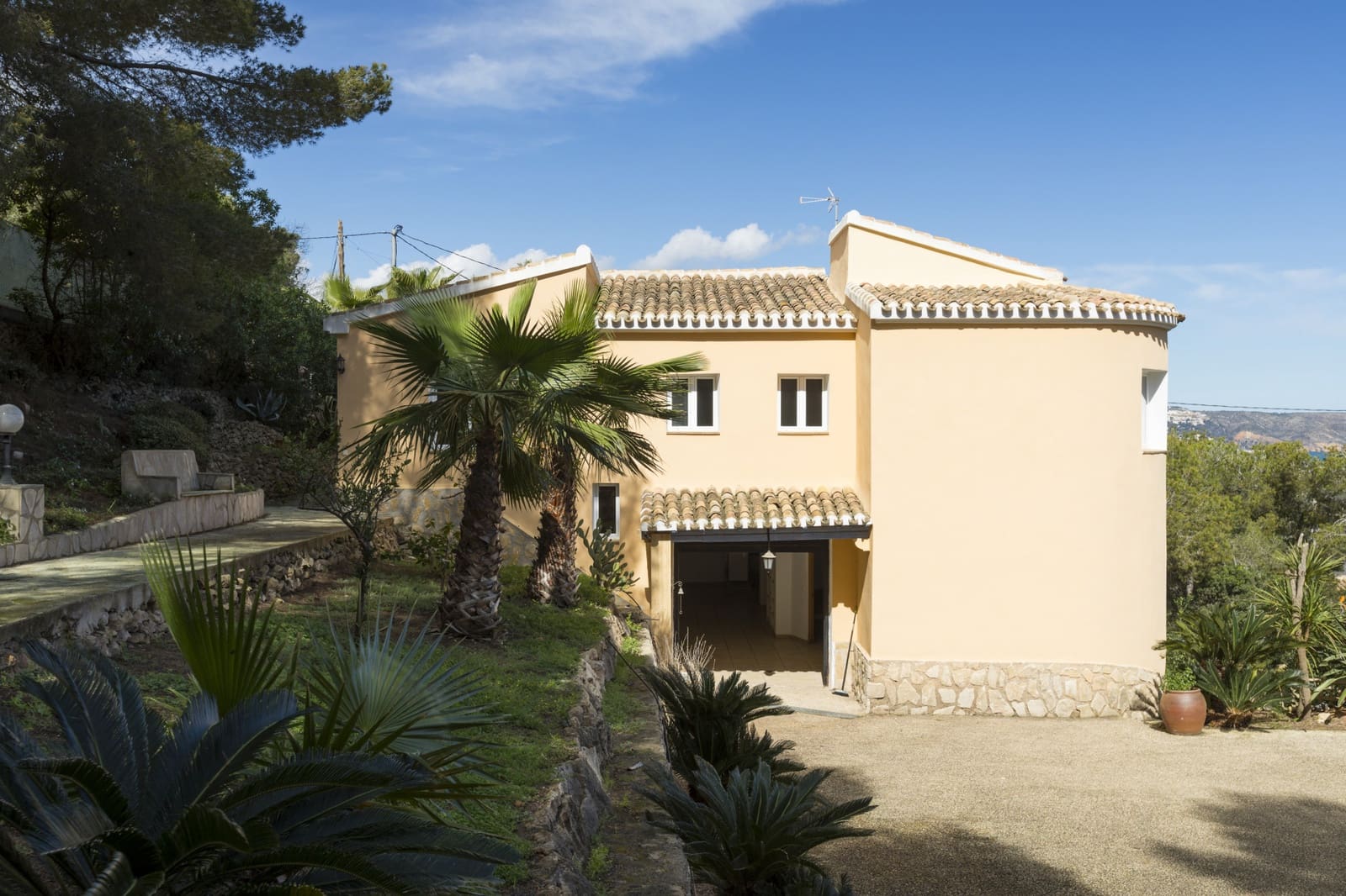 4 soveværelse Villa til salg i Javea / Xabia med swimmingpool garage - € 875.000 (Ref: 9130959)