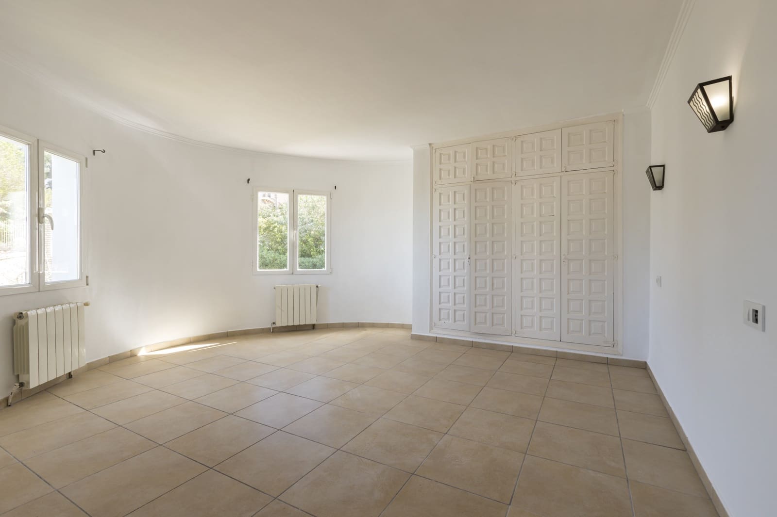 4 soveværelse Villa til salg i Javea / Xabia med swimmingpool garage - € 875.000 (Ref: 9130959)