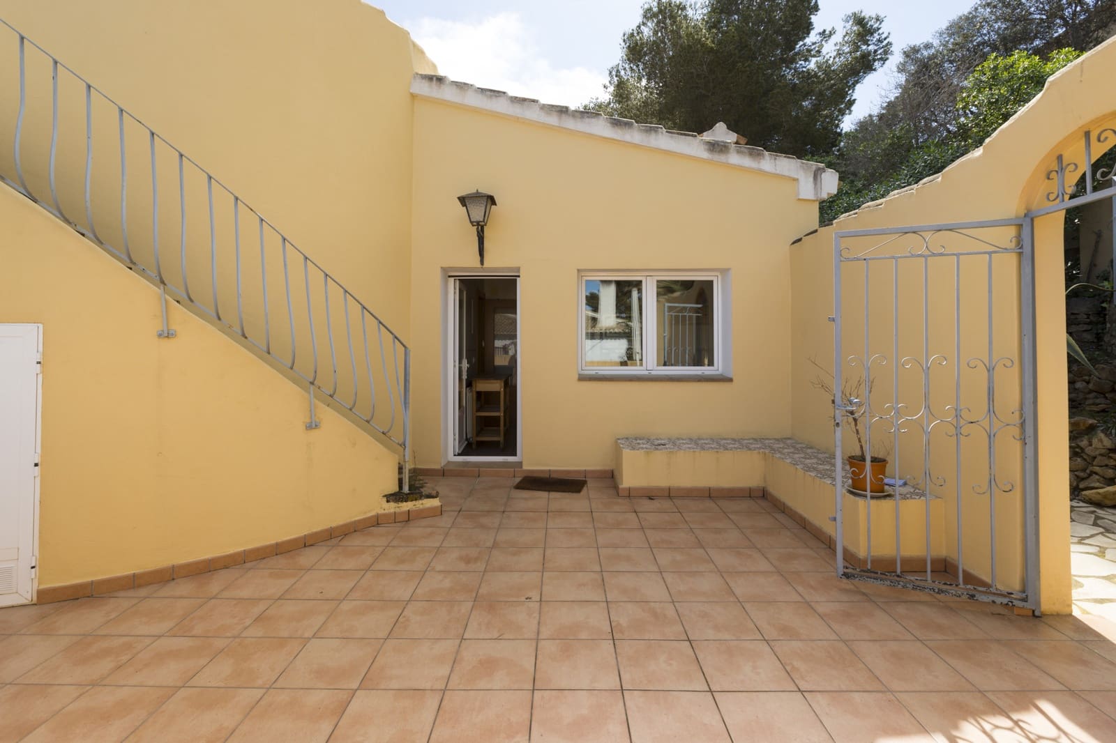 4 soveværelse Villa til salg i Javea / Xabia med swimmingpool garage - € 875.000 (Ref: 9130959)