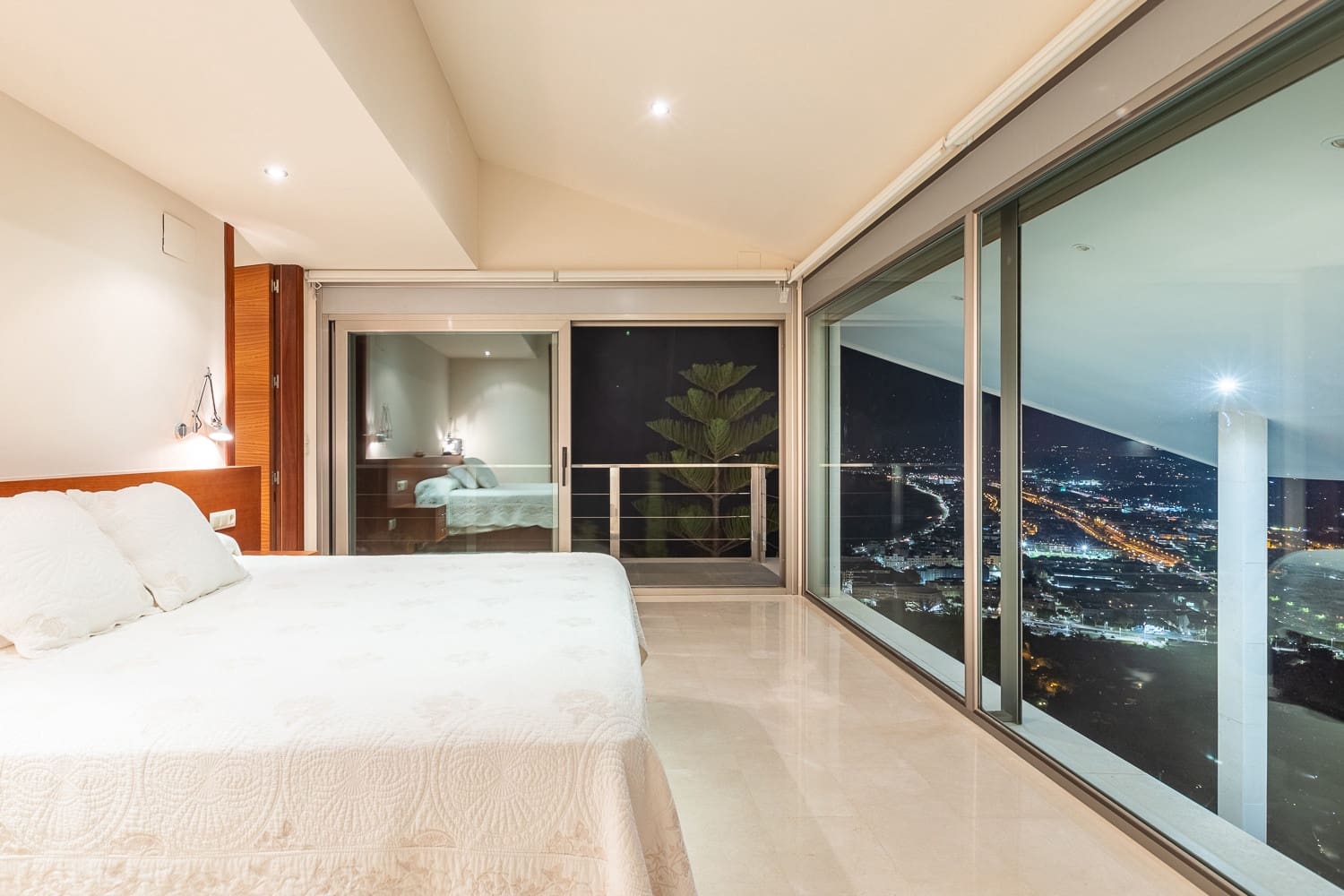 4 soveværelse Villa til salg i Javea / Xabia med swimmingpool garage - € 3.000.000 (Ref: 9130967)