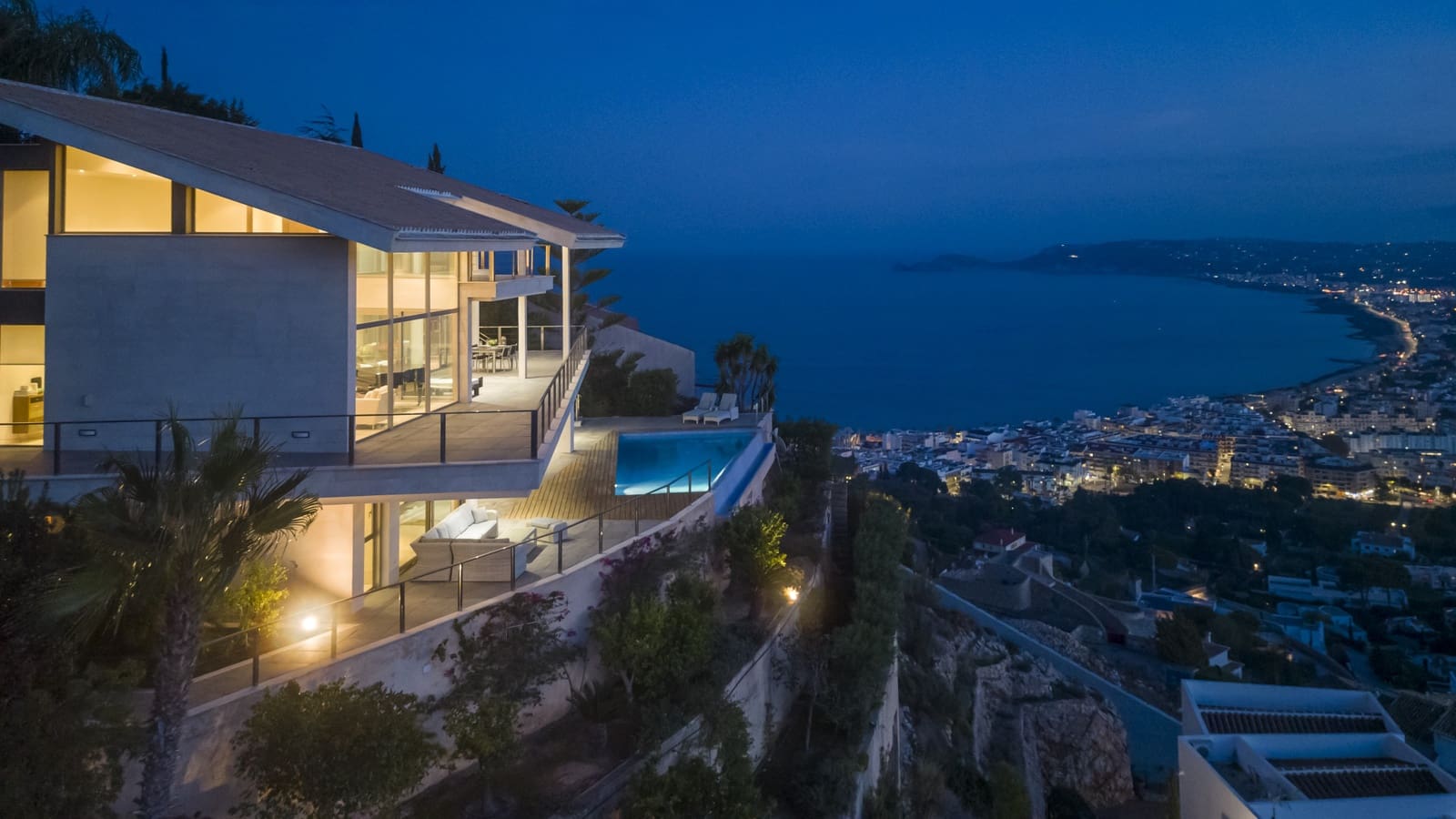 4 soveværelse Villa til salg i Javea / Xabia med swimmingpool garage - € 3.000.000 (Ref: 9130967)