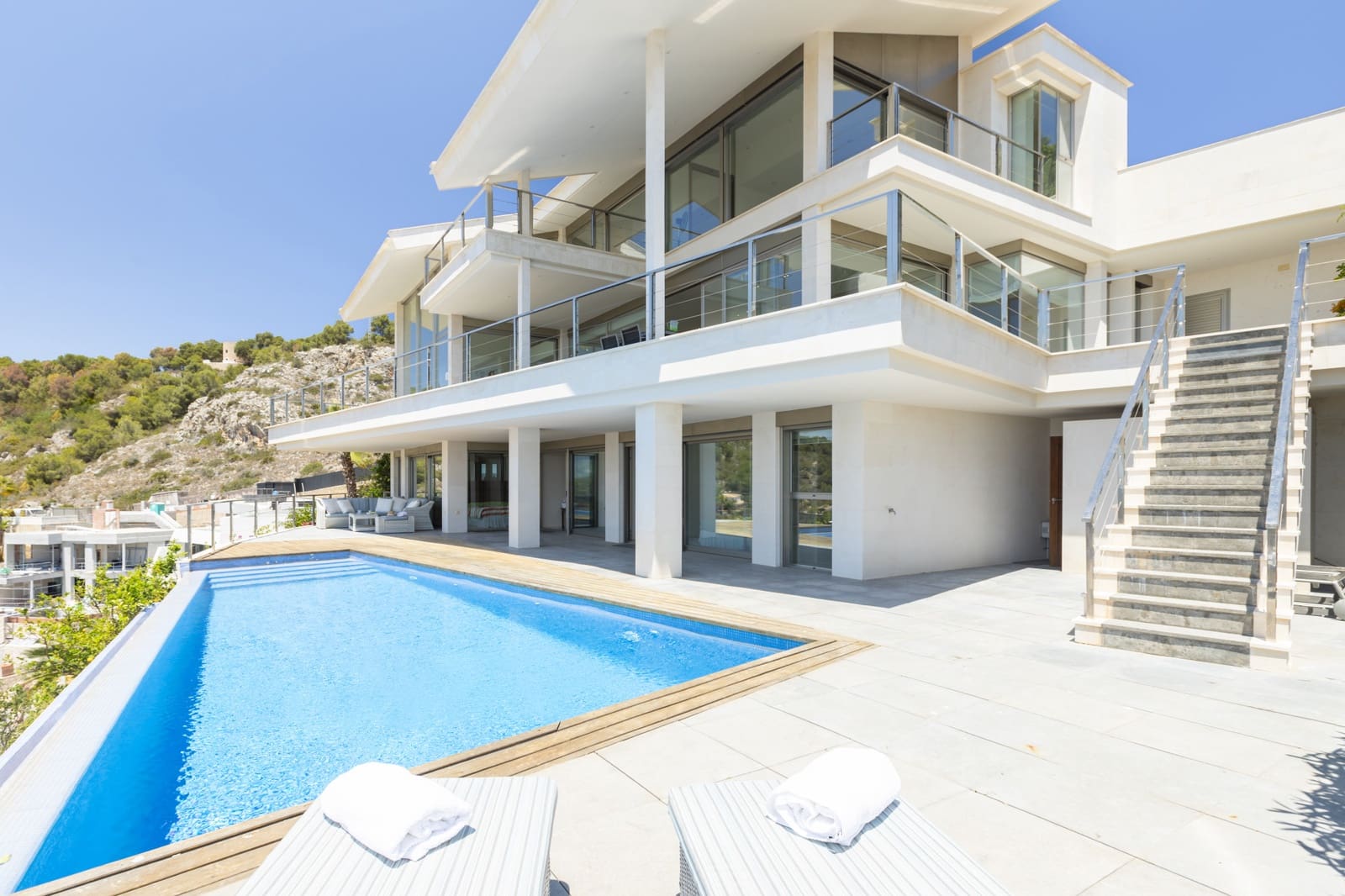 4 soveværelse Villa til salg i Javea / Xabia med swimmingpool garage - € 3.000.000 (Ref: 9130967)