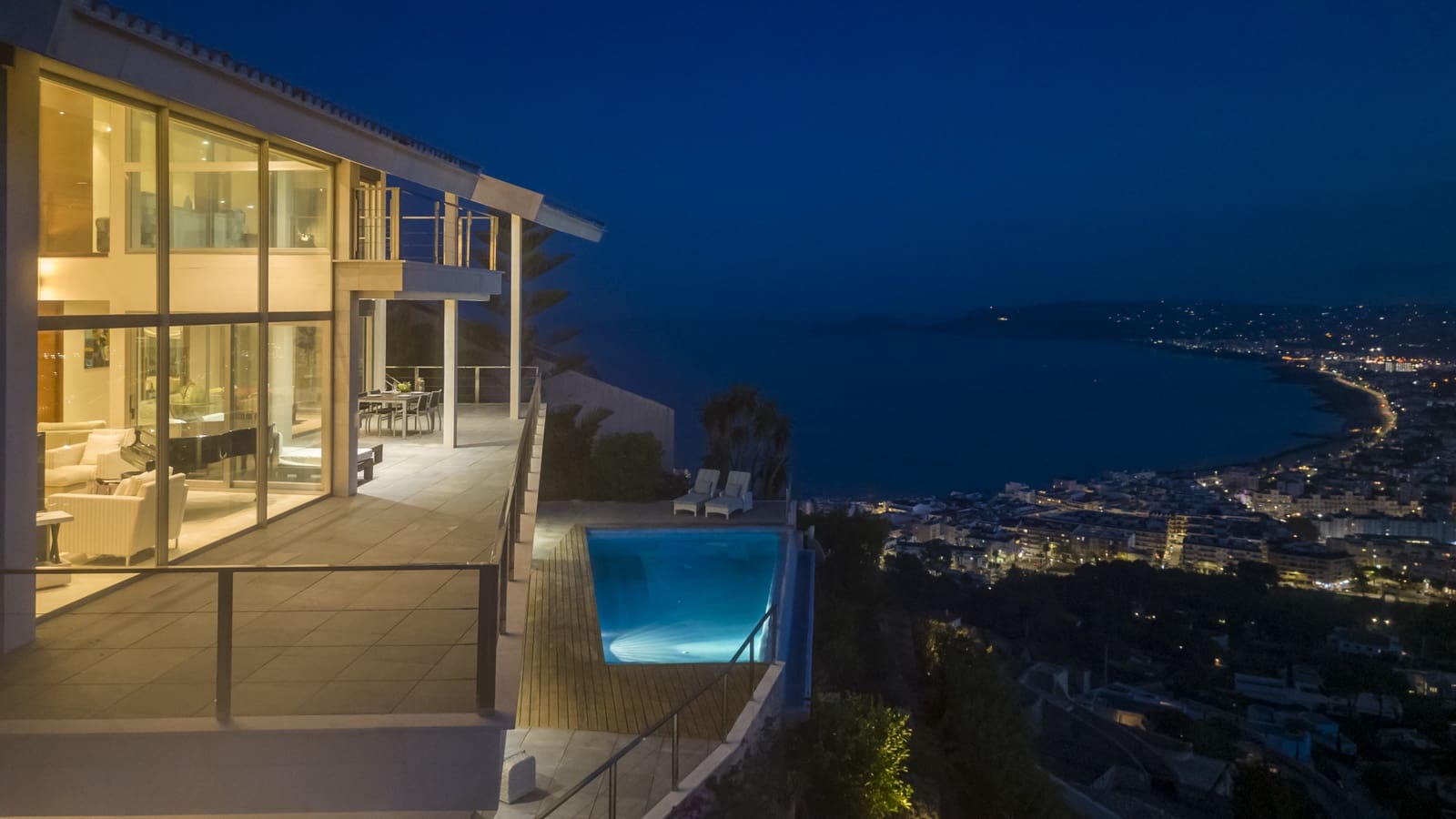 4 soveværelse Villa til salg i Javea / Xabia med swimmingpool - € 3.000.000 (Ref: 9130967)