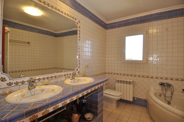 5 quarto Moradia para venda em Adsubia, Javea / Xàbia com piscina garagem - 1 550 000 € (Ref: 9130971)
